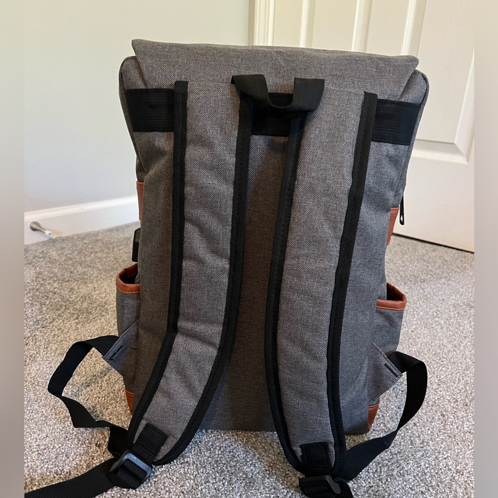Ugrace backpack - Picture 5 of 8